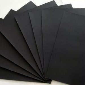 CARTULINA A/4 PAQ. 100 NEGRO. 180GR.